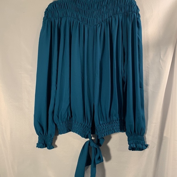 Venus XS High neck, back tie, beautiful long sleeve blouse - Picture 2 of 8